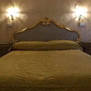 Palazzo Ducale Πανσιόν